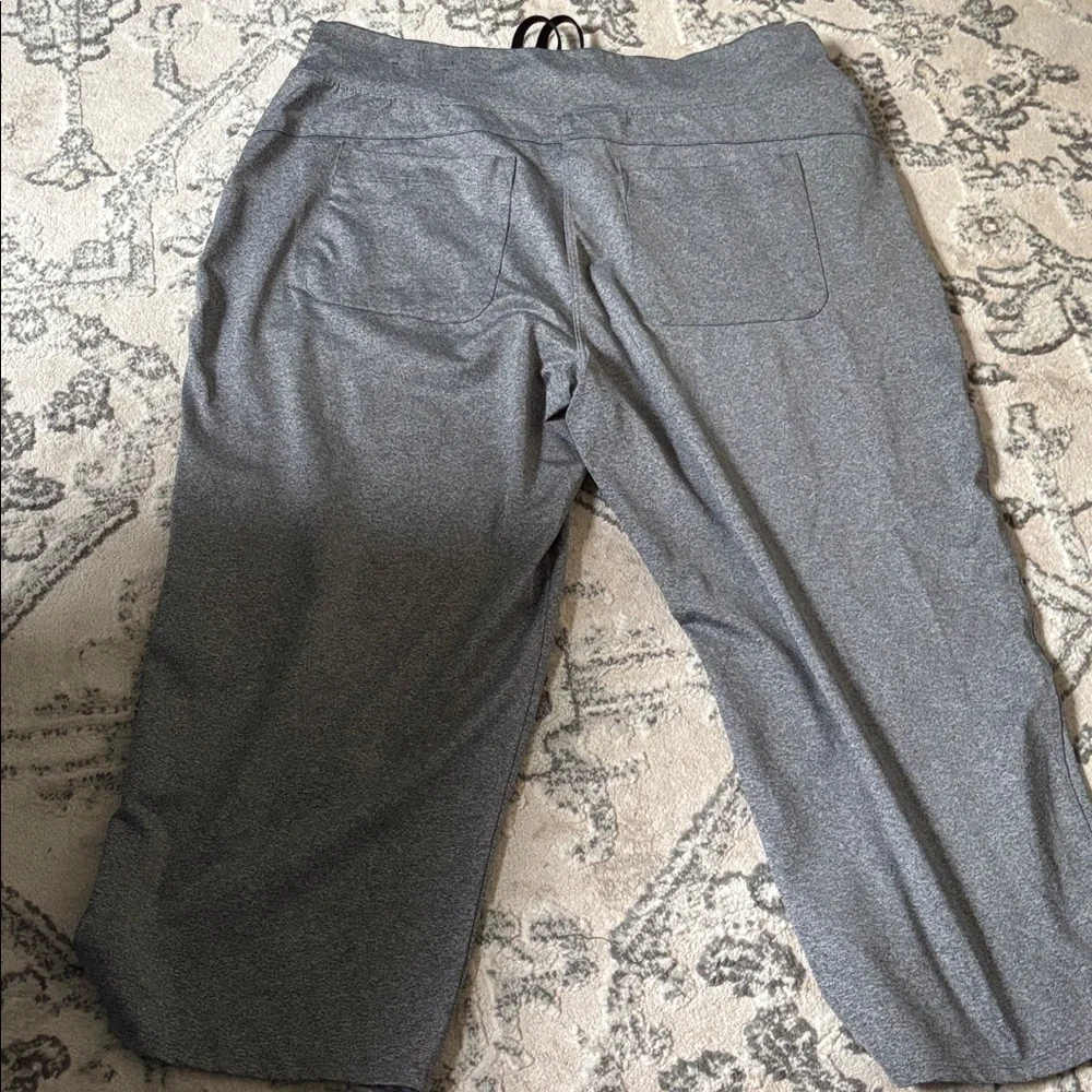 Tek Gear Capri Length Pants - Picture 4 of 4